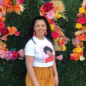 Meet your Posher, Sierra